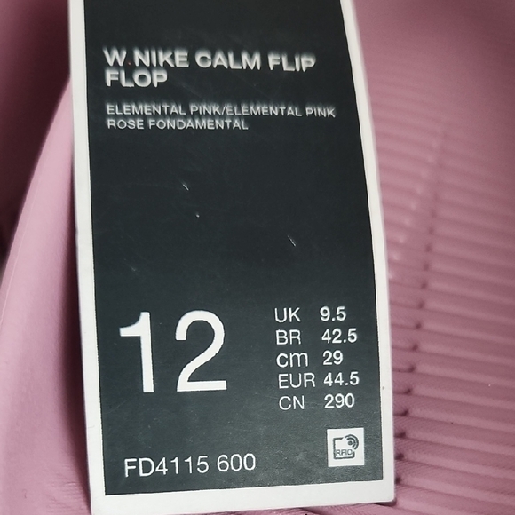 Nike Elemental Pink Flip Flops - Picture 5 of 7